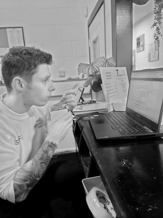 The 10/100 Rule: The Anti-Sedentary Hack